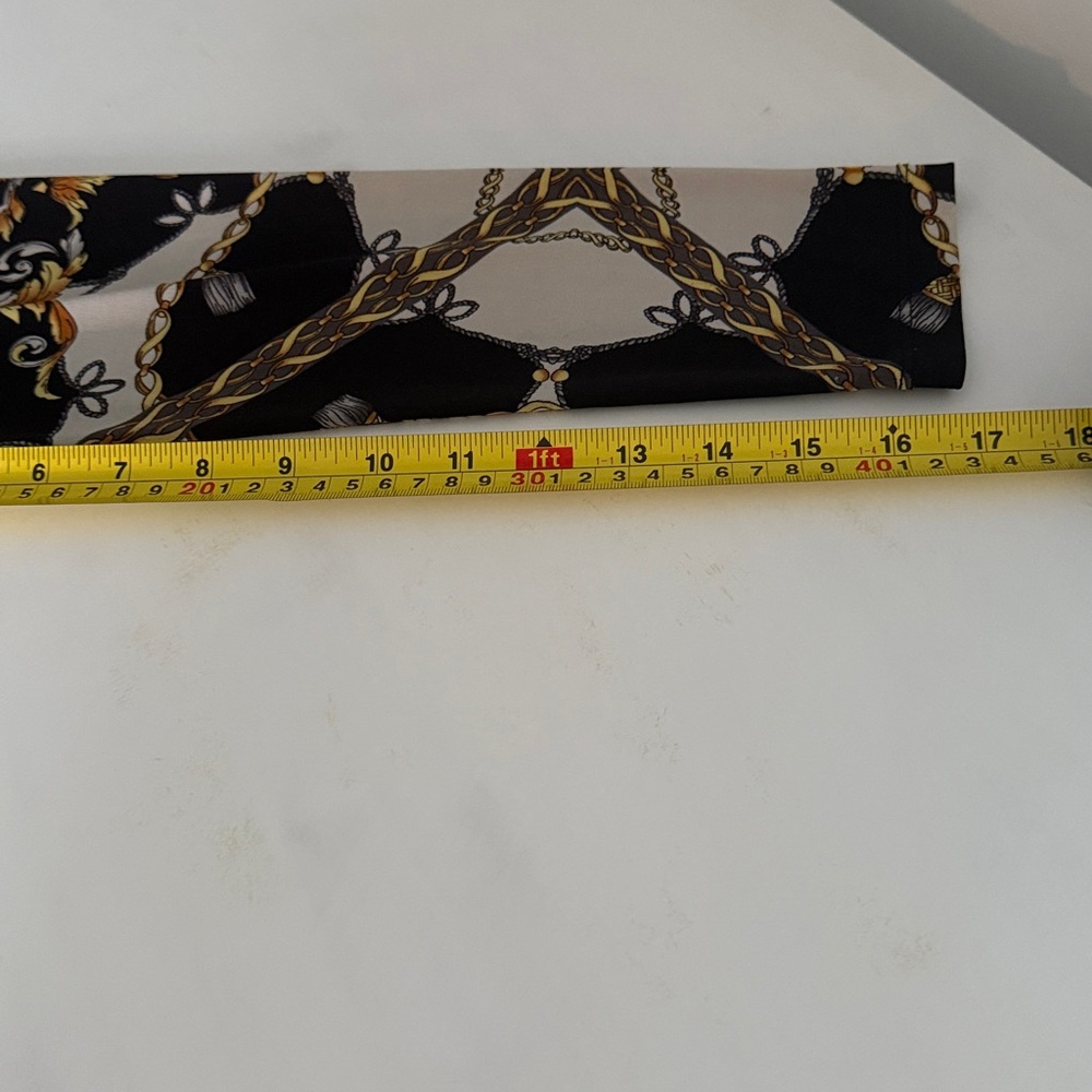 Susan Graver Black and Gold Patterned liquid knit tunic SZS Long sleeve. - Picture 13 of 14
